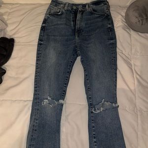 H & M Knee ripped jeggings